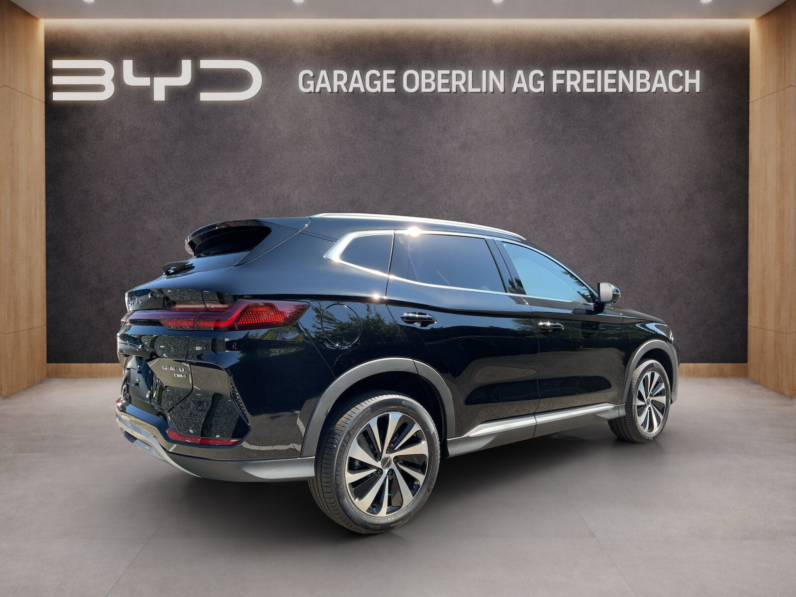 BYD Seal U DM-i Design AWD, Plug-in-Hybrid Benzin/Elektro, Neuwagen, Automatik - 6