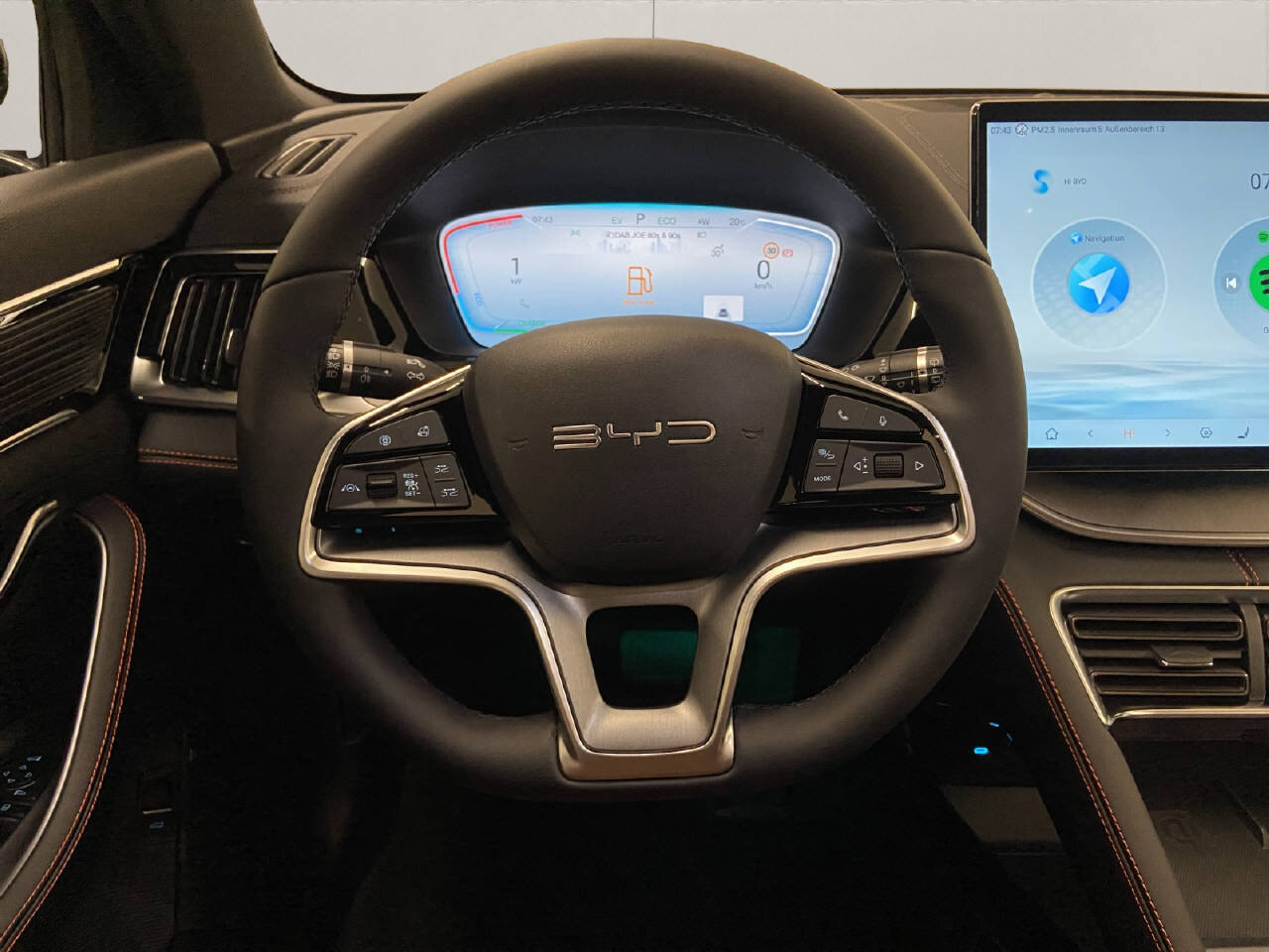 BYD Seal U DM-i Design AWD, Plug-in-Hybrid Benzin/Elektro, Neuwagen, Automatik - 7