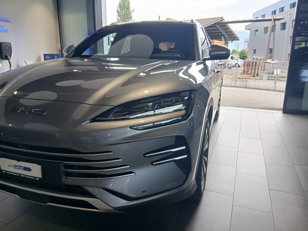 BYD Seal U DM-i Design AWD, Plug-in-Hybrid Benzin/Elektro, Neuwagen, Automatik - 2