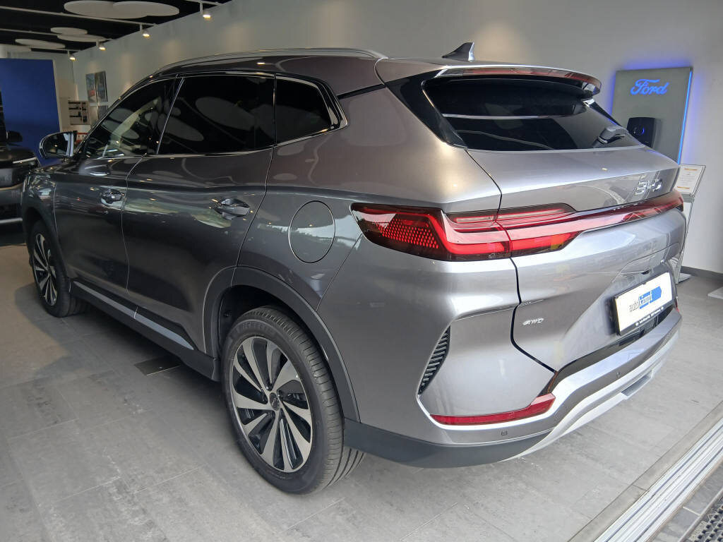 BYD Seal U DM-i Design AWD, Plug-in-Hybrid Benzin/Elektro, Neuwagen, Automatik - 5