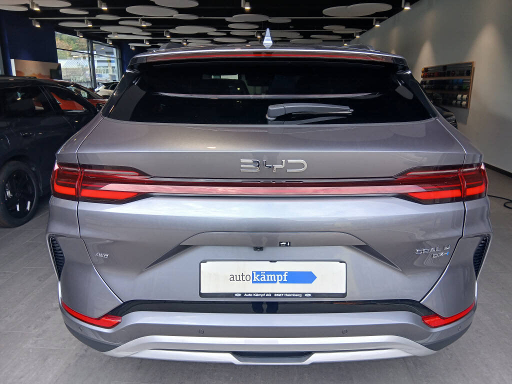 BYD Seal U DM-i Design AWD, Plug-in-Hybrid Benzin/Elektro, Neuwagen, Automatik - 6