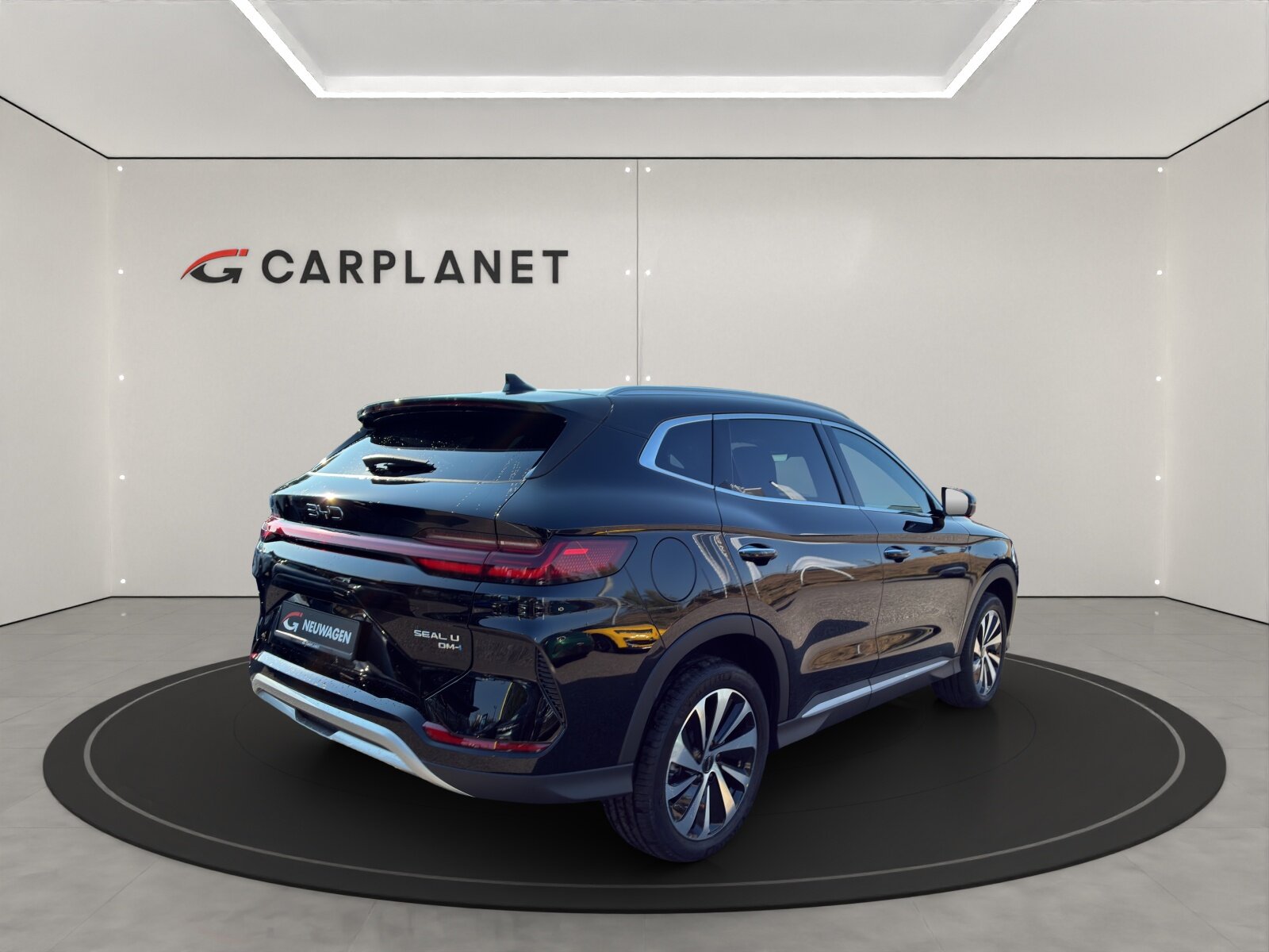 BYD Seal U DM-i Design AWD, Plug-in-Hybrid Petrol/Electric, New car, Automatic - 6