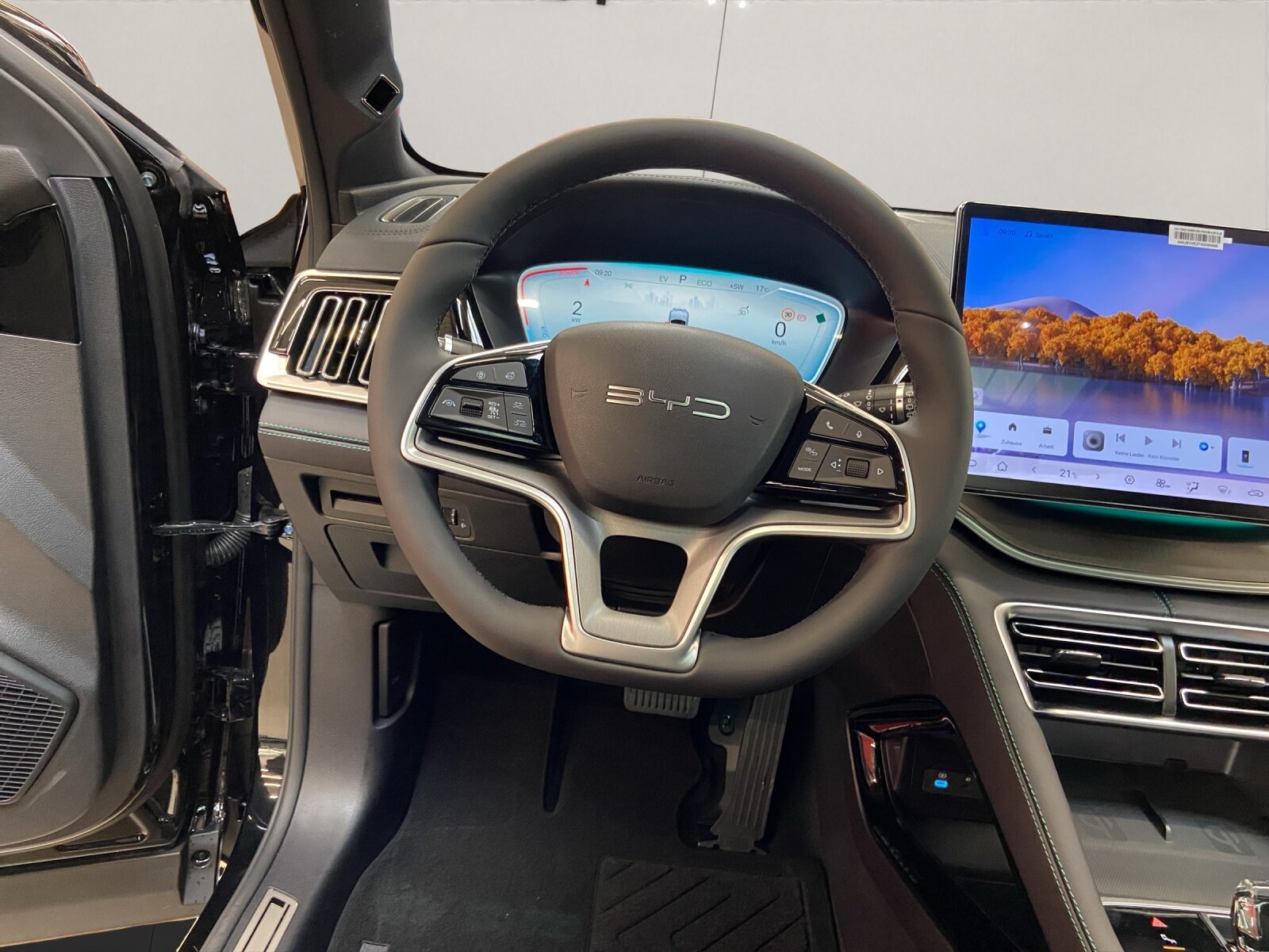 BYD Seal U DM-i Design AWD, Plug-in-Hybrid Benzina/Elettrica, Auto nuove, Automatico - 7