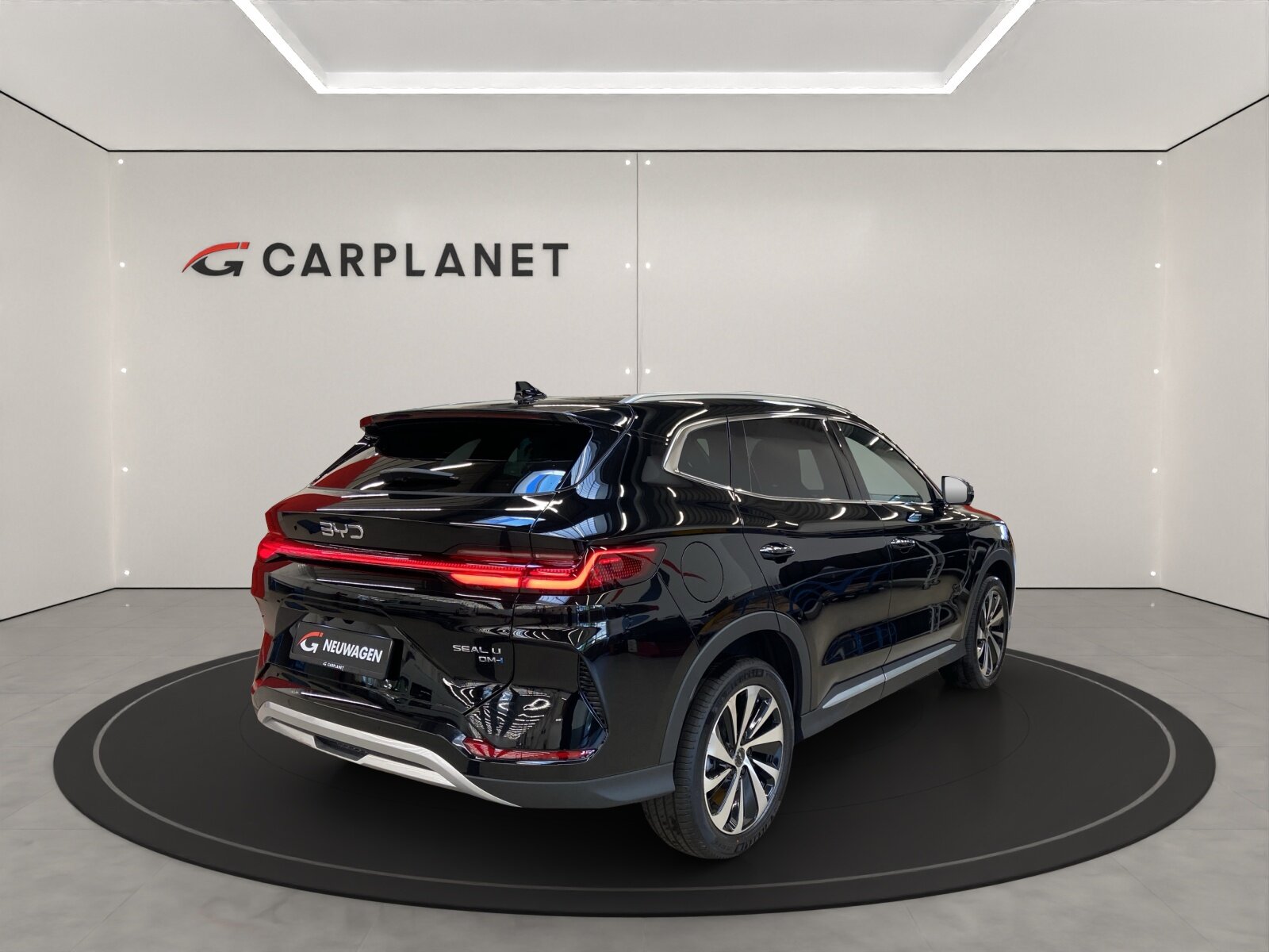 BYD Seal U DM-i Design AWD, Plug-in-Hybrid Benzina/Elettrica, Auto nuove, Automatico - 3