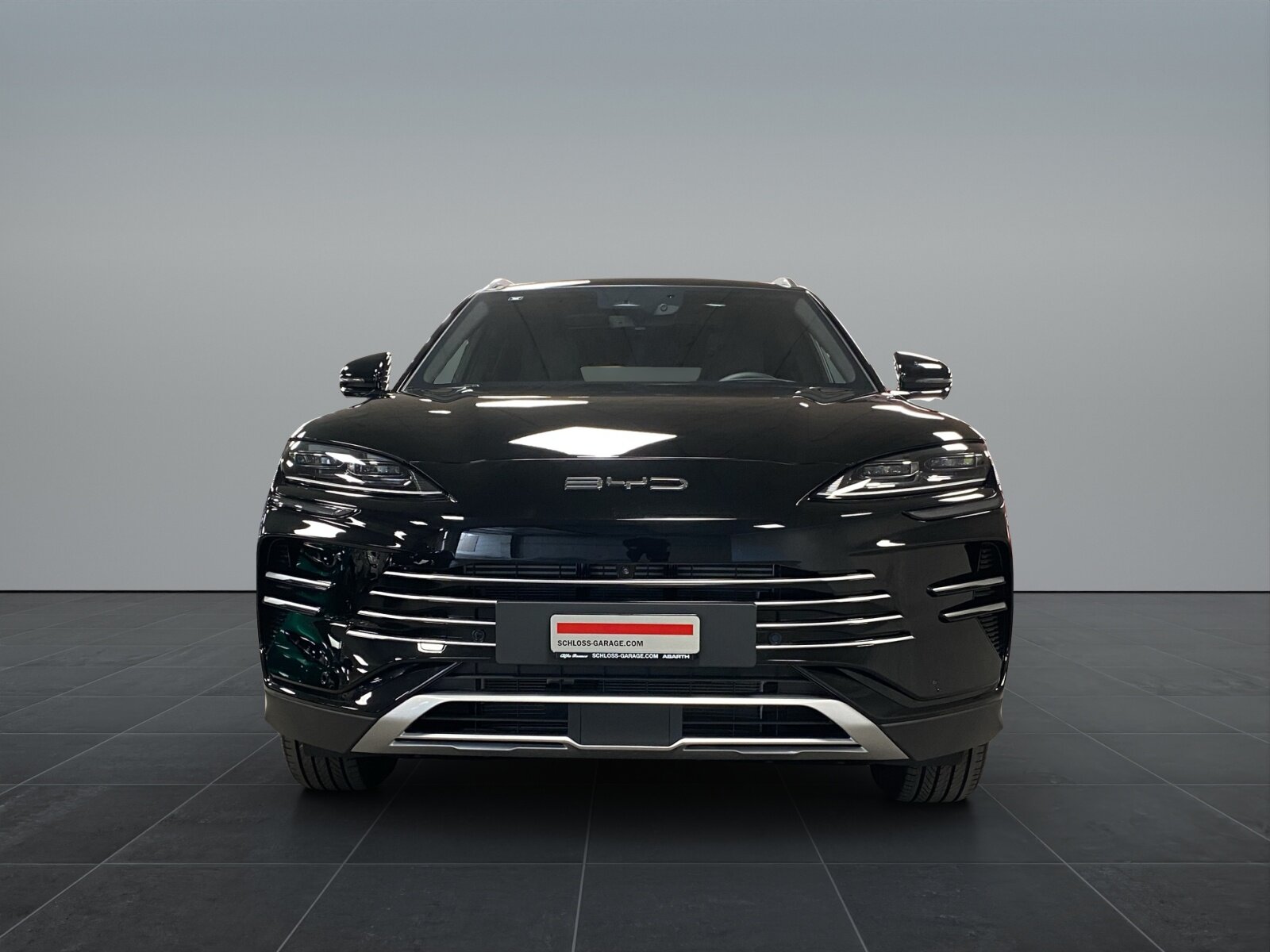 BYD Seal U DM-i Design AWD, Plug-in-Hybrid Benzin/Elektro, Neuwagen, Automatik - 2