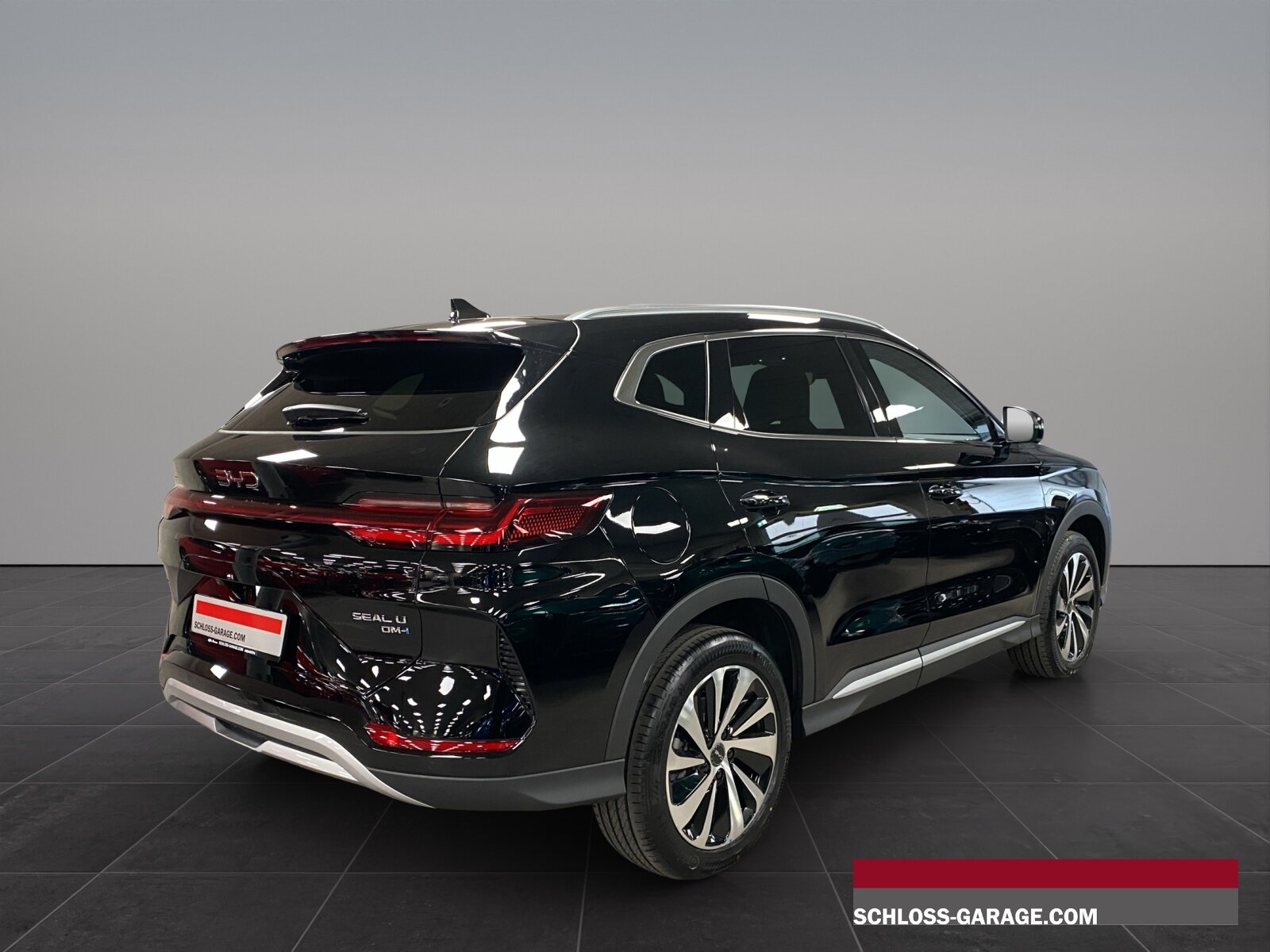 BYD Seal U DM-i Design AWD, Plug-in-Hybrid Benzin/Elektro, Neuwagen, Automatik - 7