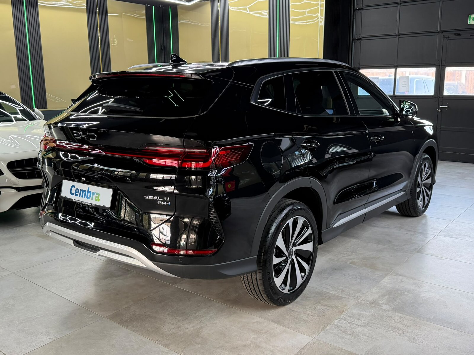 BYD Seal U DM-i Boost, Plug-in-Hybrid Petrol/Electric, New car, Automatic - 6