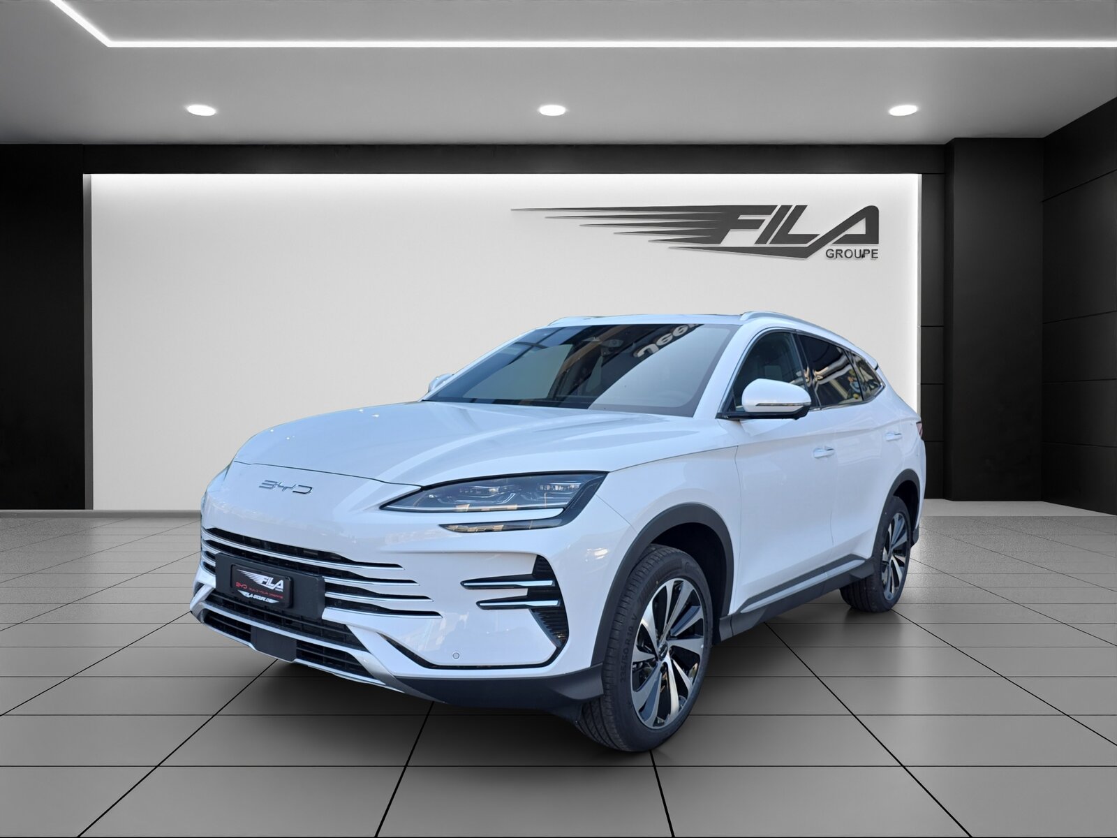 BYD Seal U DM-i Comfort, Plug-in-Hybrid Benzina/Elettrica, Auto nuove, Automatico - 2