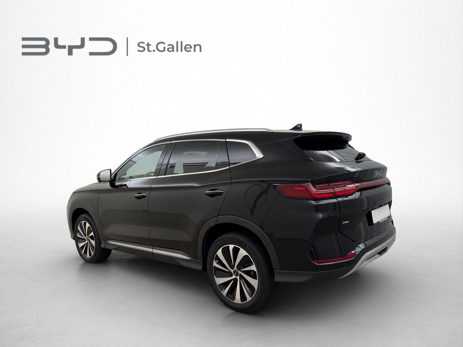 BYD Seal U DM-i Design AWD, Plug-in-Hybrid Benzin/Elektro, Neuwagen, Automatik - 3