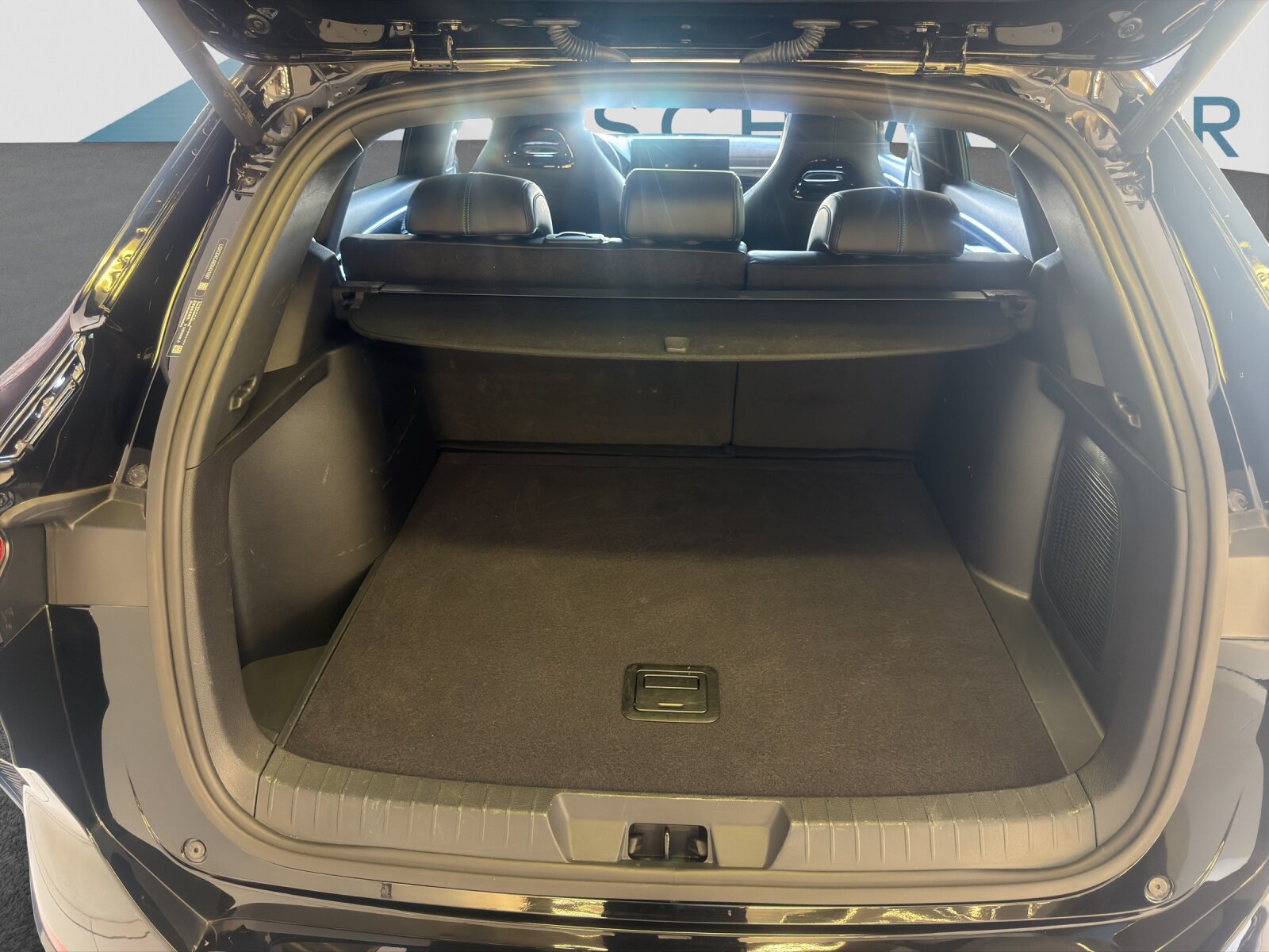 BYD Seal U DM-i Design AWD, Plug-in-Hybrid Benzina/Elettrica, Occasioni / Usate, Automatico - 7