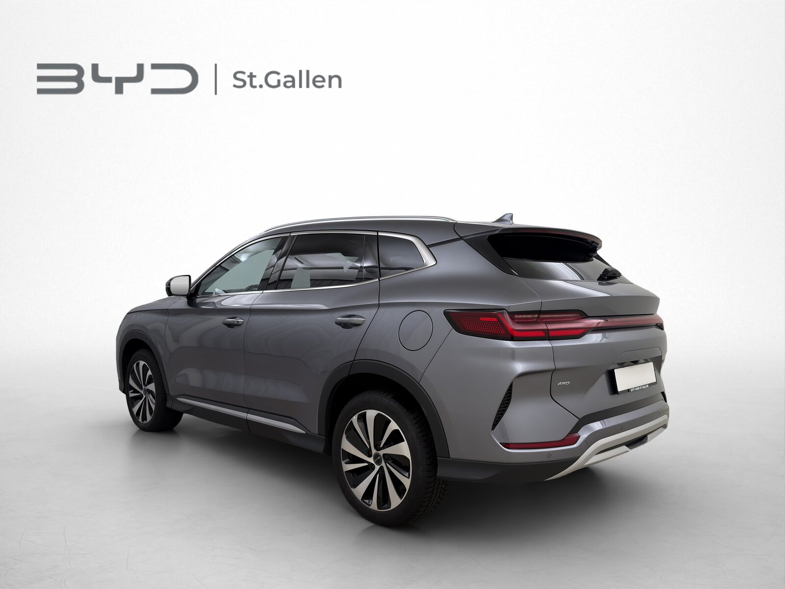 BYD Seal U DM-i Design AWD, Plug-in-Hybrid Petrol/Electric, Second hand / Used, Automatic - 4