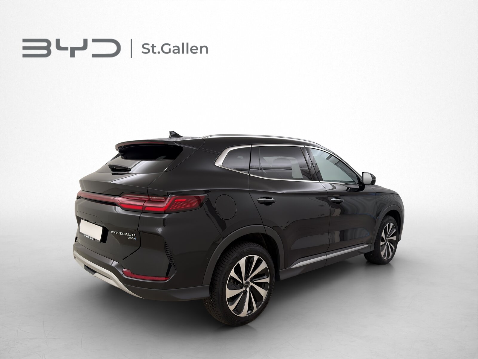 BYD Seal U DM-i Design AWD, Plug-in-Hybrid Petrol/Electric, Second hand / Used, Automatic - 3