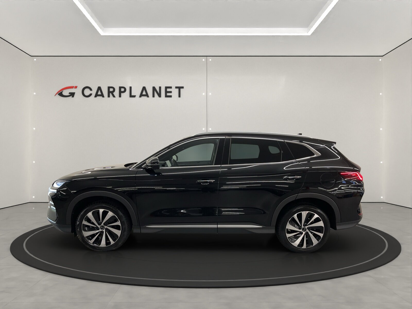 BYD Seal U DM-i Design AWD, Plug-in-Hybrid Benzin/Elektro, Occasion / Gebraucht, Automatik - 3