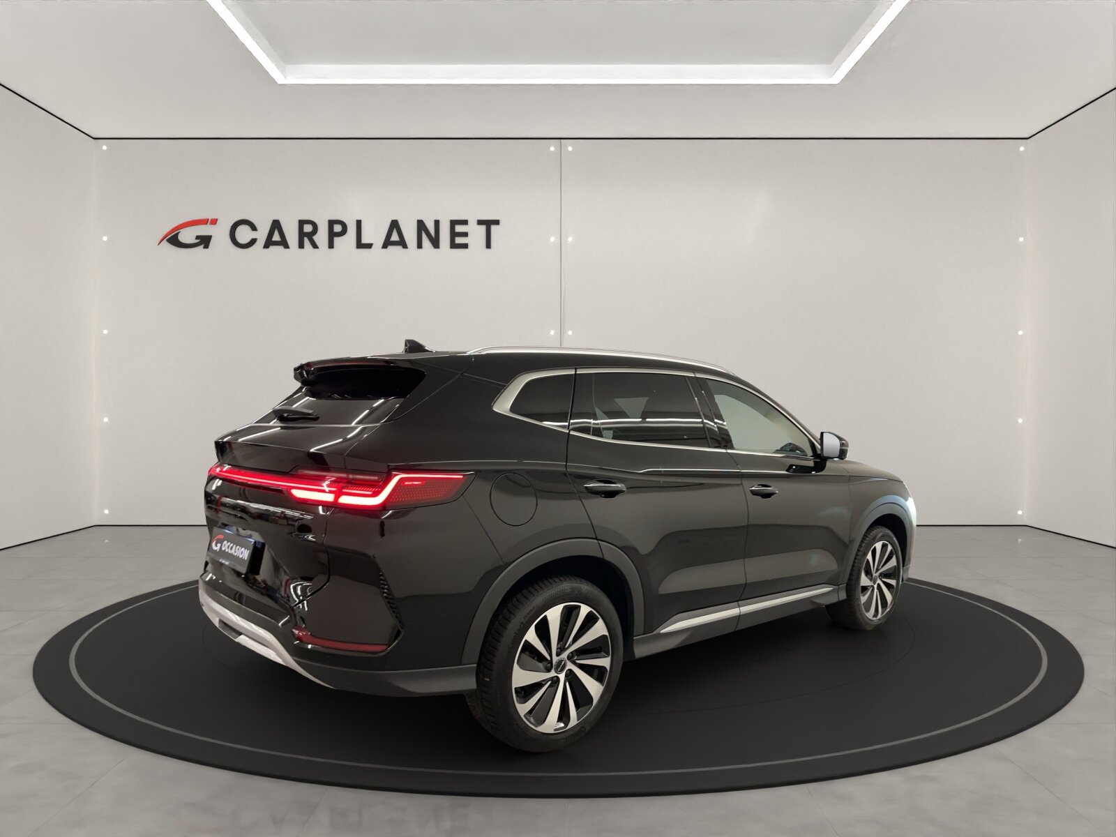 BYD Seal U DM-i Design AWD, Plug-in-Hybrid Benzin/Elektro, Occasion / Gebraucht, Automatik - 5