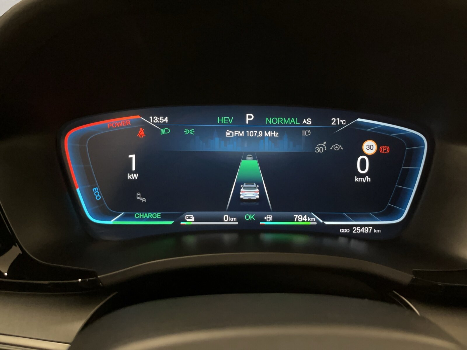 BYD Seal U DM-i Design AWD, Plug-in-Hybrid Benzin/Elektro, Occasion / Gebraucht, Automatik - 7