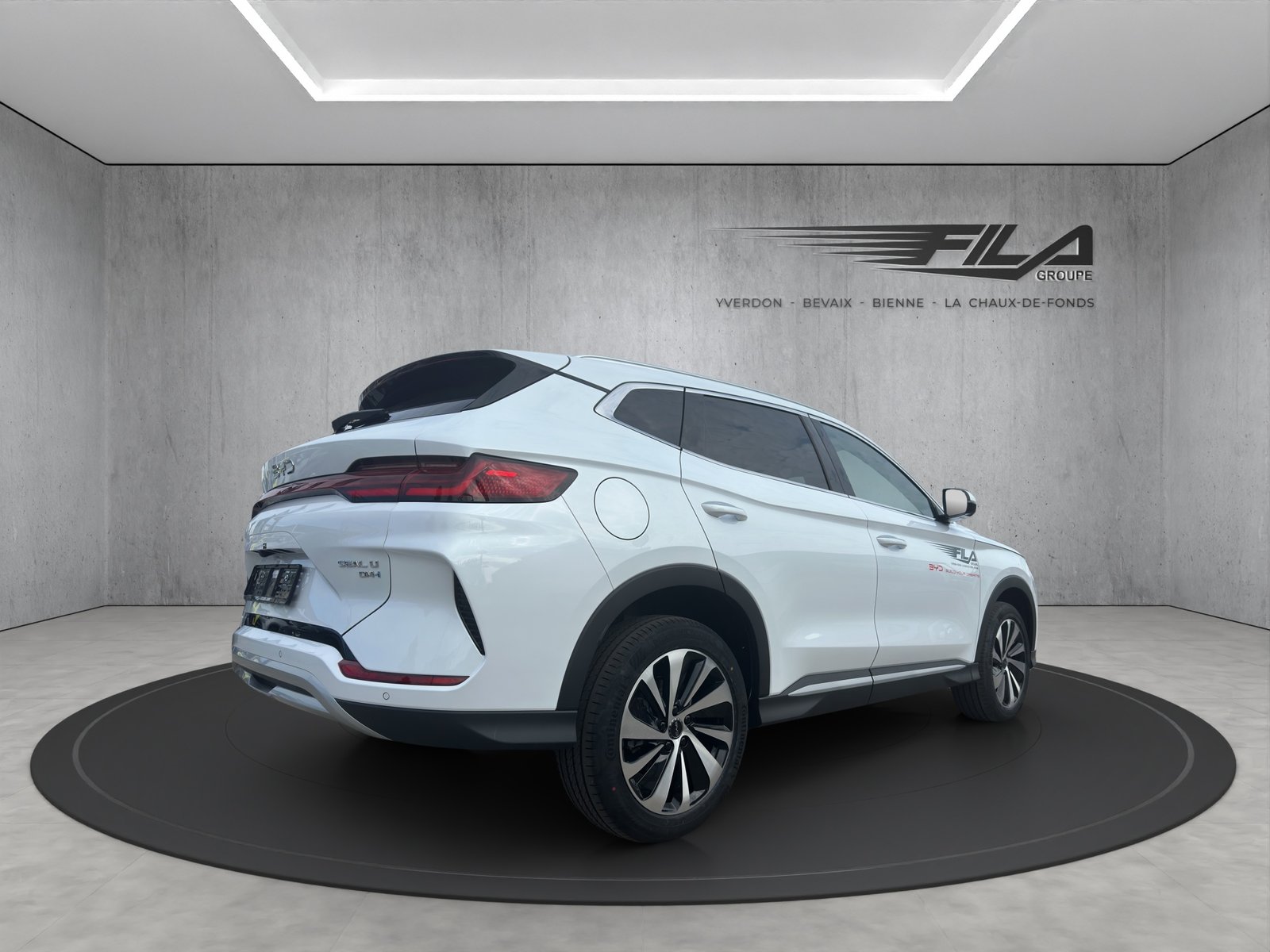 BYD Seal U DM-i Design, Plug-in-Hybrid Benzin/Elektro, Vorführwagen, Automatik - 6