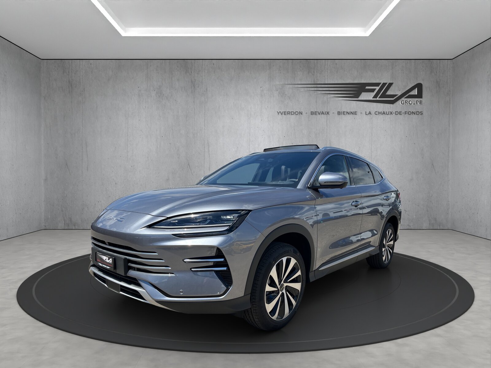 BYD Seal U DM-i Boost, Plug-in-Hybrid Petrol/Electric, Ex-demonstrator, Automatic - 2