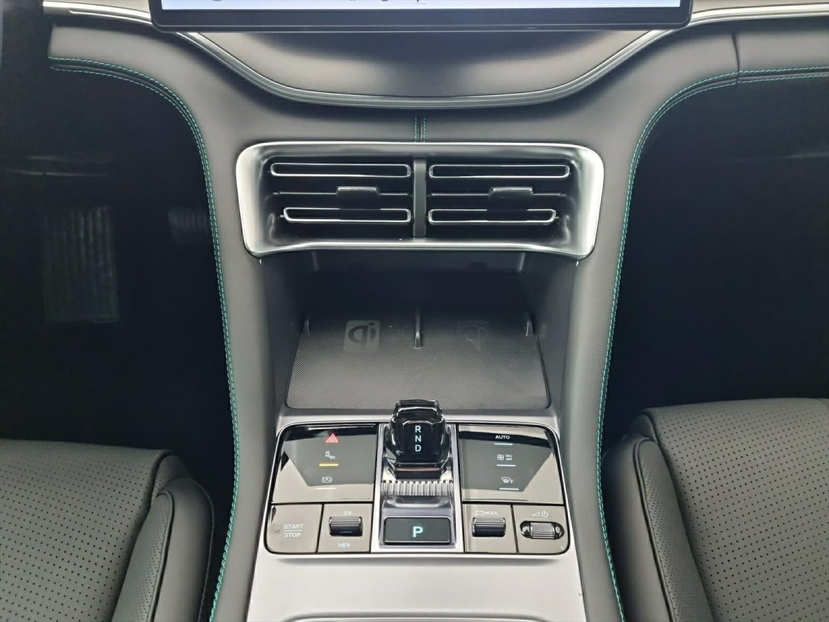 BYD Seal U DM-i Design AWD, Plug-in-Hybrid Benzina/Elettrica, Auto nuove, Automatico - 5