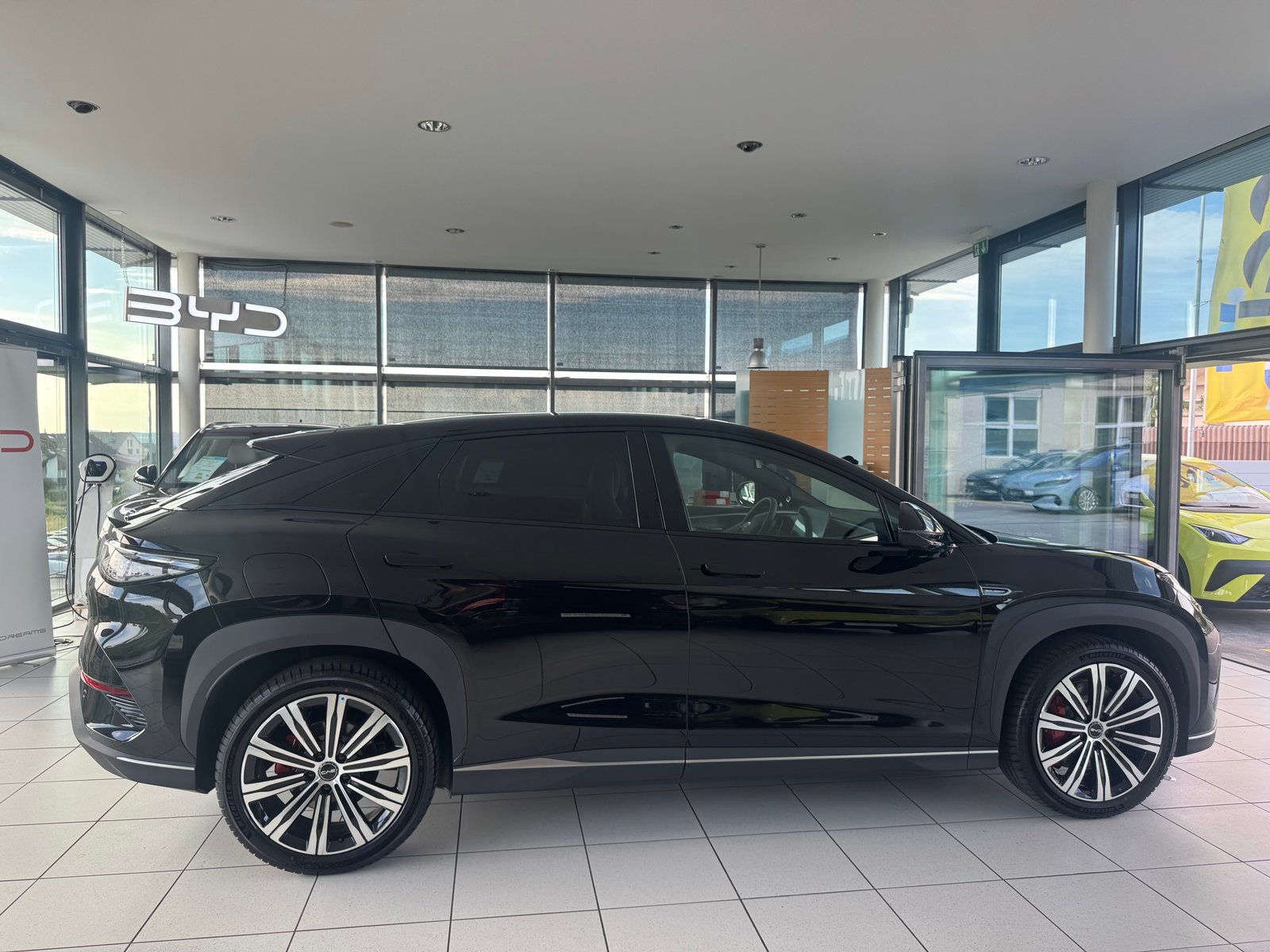 BYD Sealion 7 91,3 kWh Excellence AWD, Elektro, Neuwagen, Automatik - 7