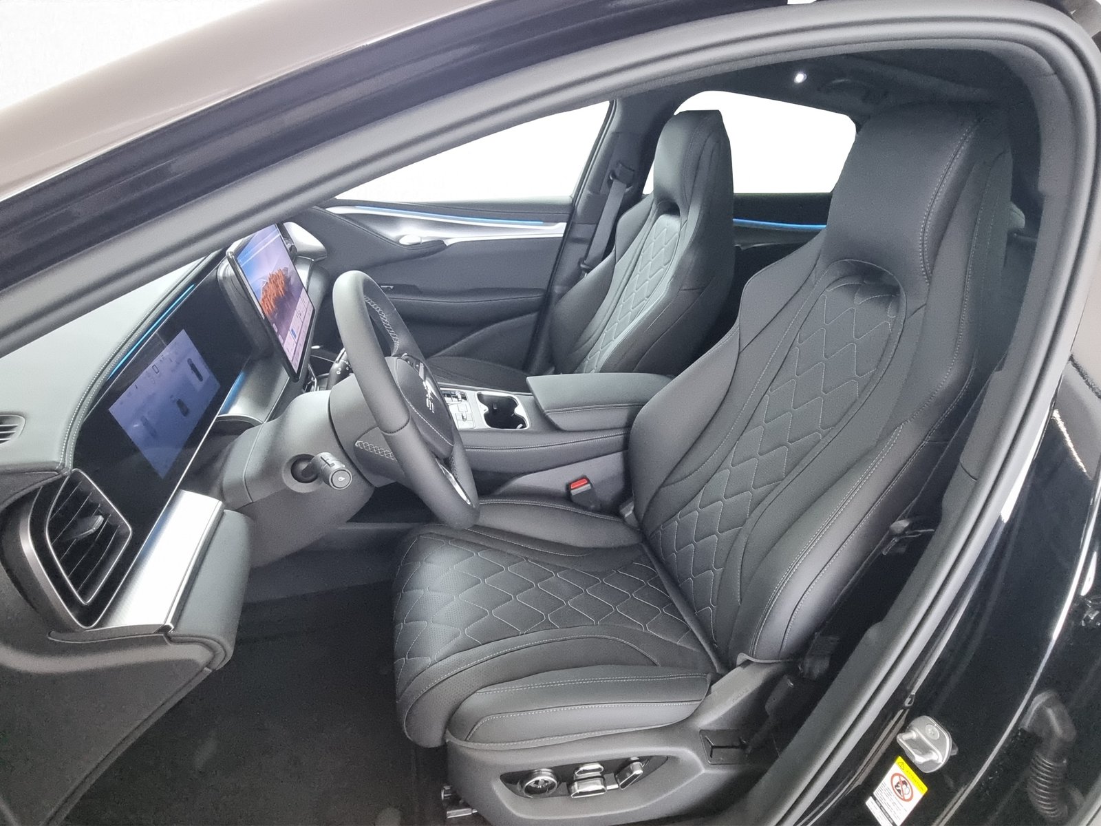 BYD Sealion 7 91,3 kWh Excellence AWD, Elettrica, Auto a km zero, Automatico - 6