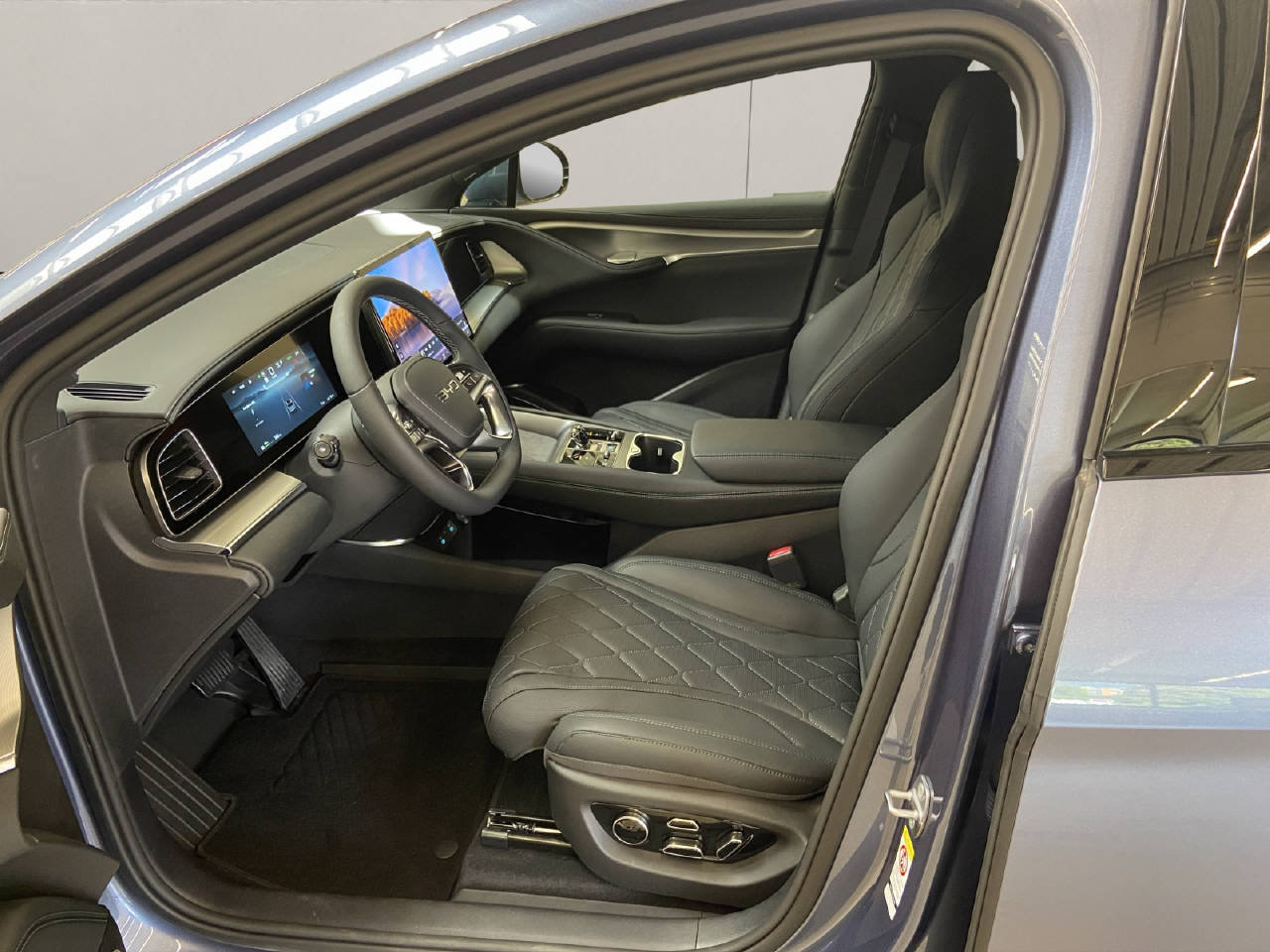 BYD Sealion 7 Excellence AWD CH FAHRZEUG, Elettrica, Auto nuove, Automatico - 5