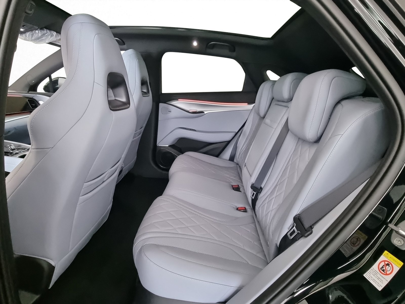 BYD Sealion 7 91,3 kWh Excellence AWD, Électrique, Voiture nouvelle, Automatique - 7