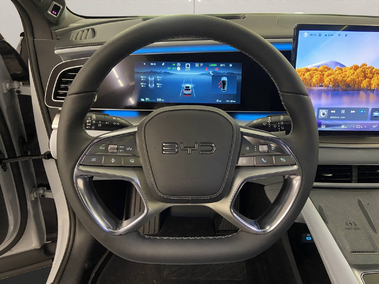 BYD Sealion 7 Excellence AWD, Elektro, Neuwagen, Automatik - 7