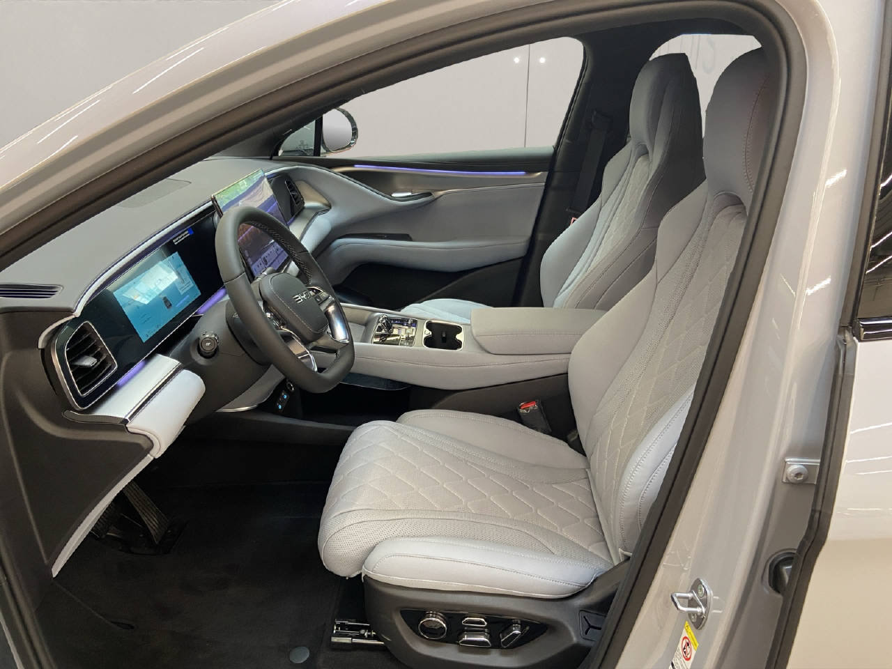 BYD Sealion 7 Excellence AWD, Électrique, Voiture nouvelle, Automatique - 5