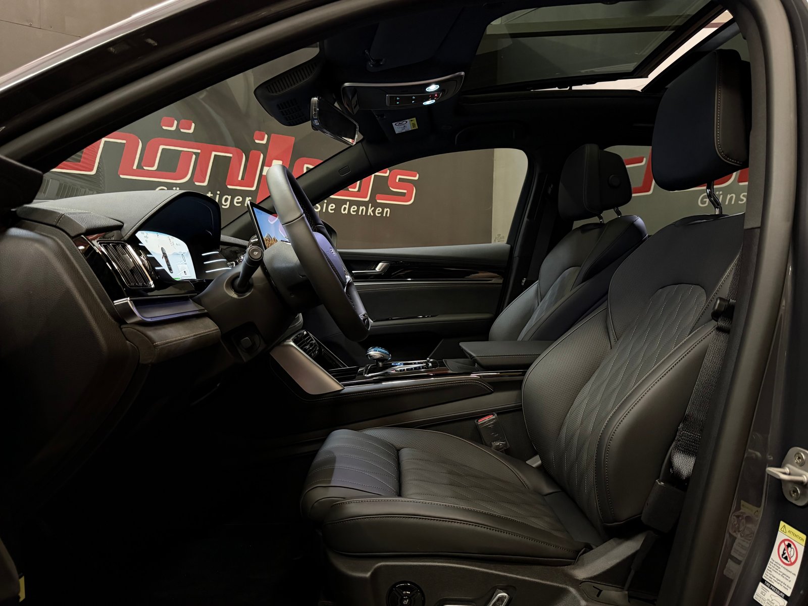 BYD TANG FLAGSHIP 7 Pl. 4x4, Elektro, Neuwagen, Automatik - 4
