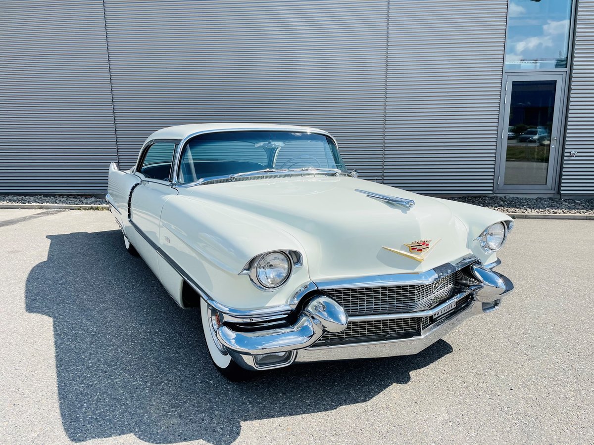 CADILLAC Coupé 6.0L V8