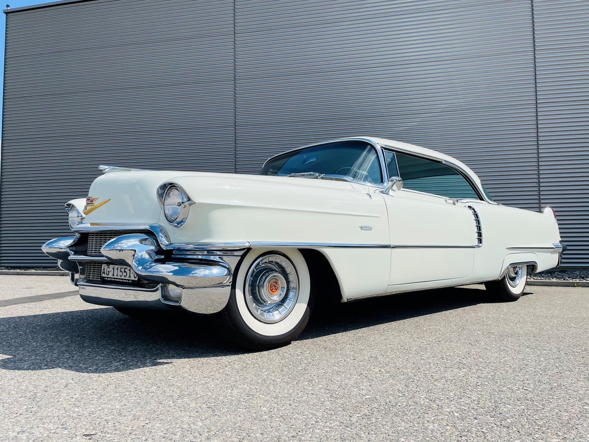 CADILLAC Coupé 6.0L V8, Benzin, Occasion / Gebraucht, Automatik - 3