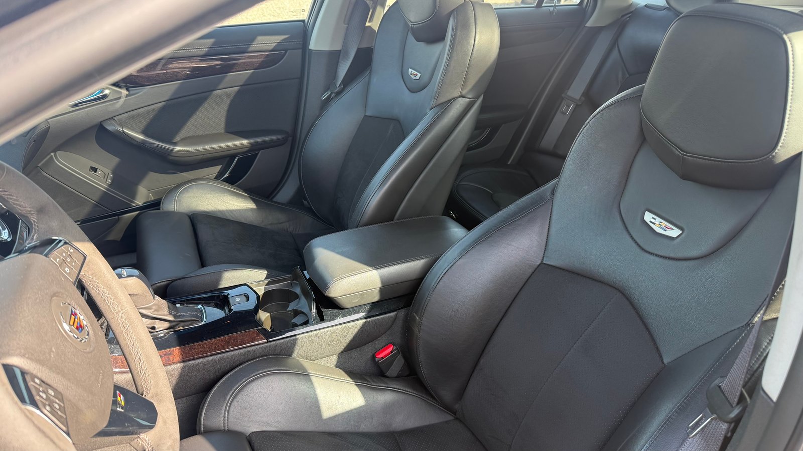 CADILLAC CTS-V Wagon 6.2 V8 SC Automatic, Benzin, Occasion / Gebraucht, Automatik - 3