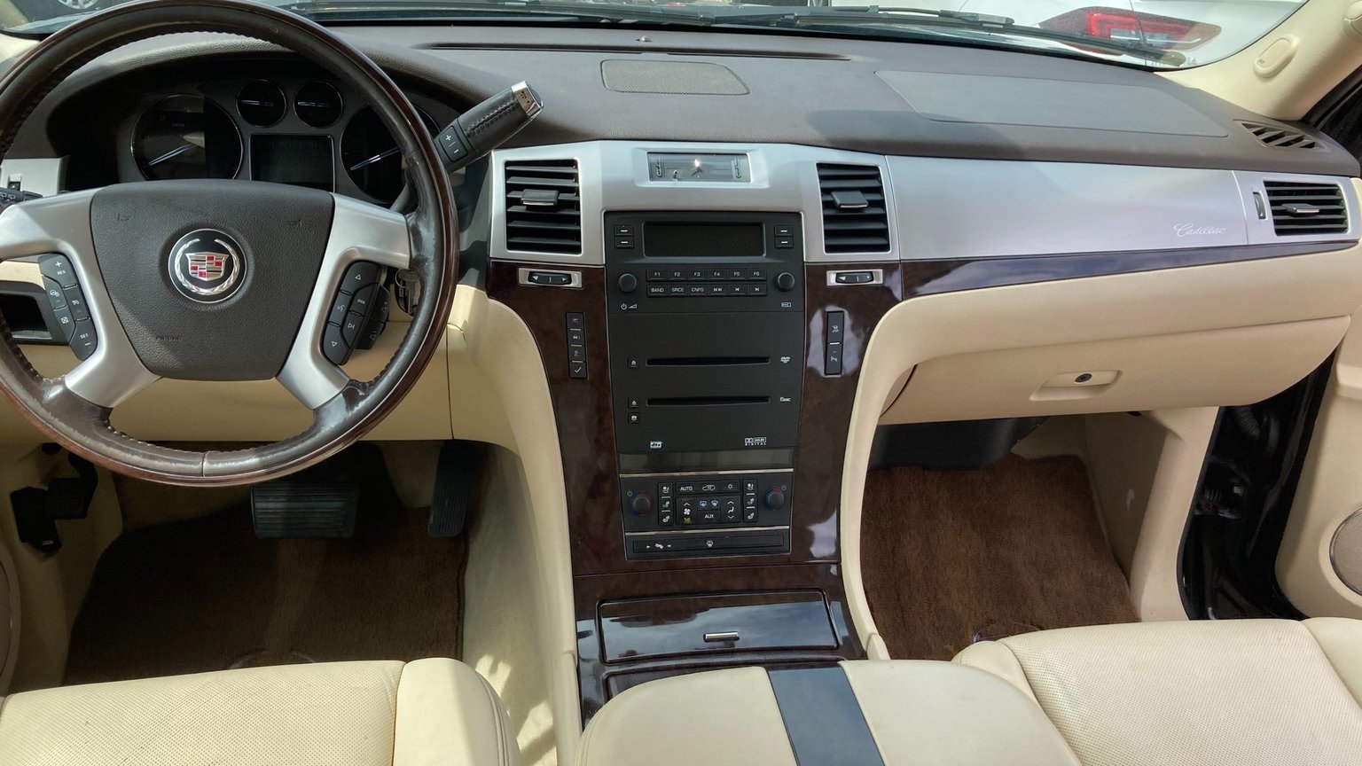 CADILLAC Escalade 6.2 Sport Luxury, Benzin, Occasion / Gebraucht, Automatik - 6