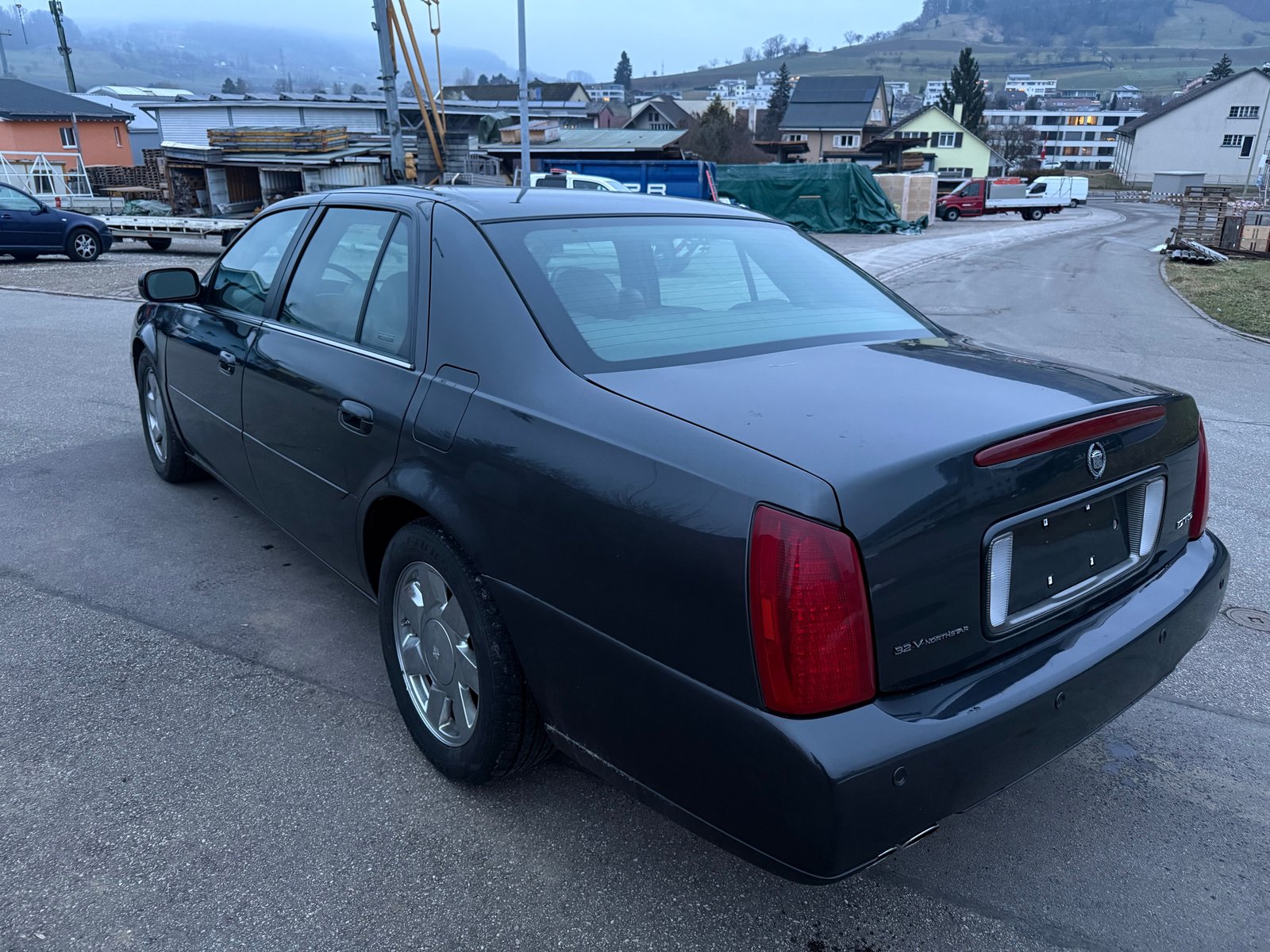 CADILLAC DTS, Benzin, Occasion / Gebraucht, Automatik - 5