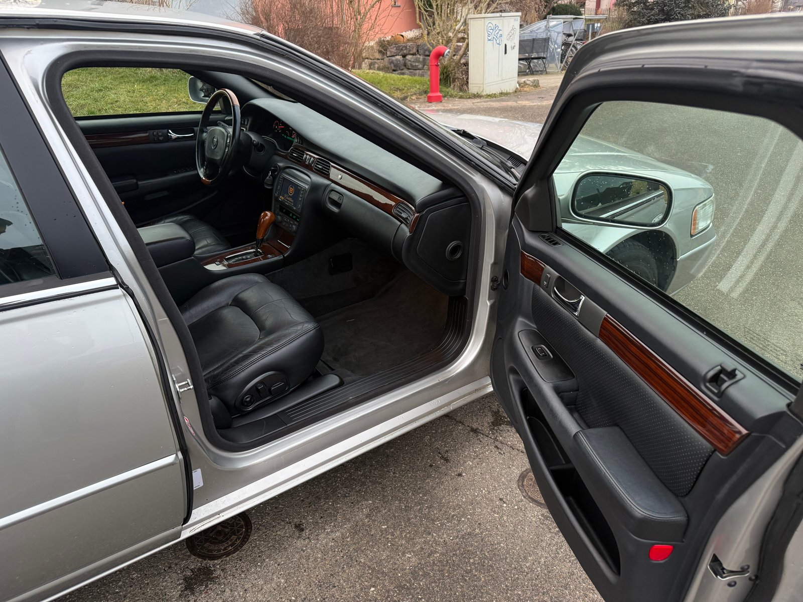 CADILLAC Seville STS 4.6 32V A, Essence, Occasion / Utilisé, Automatique - 7