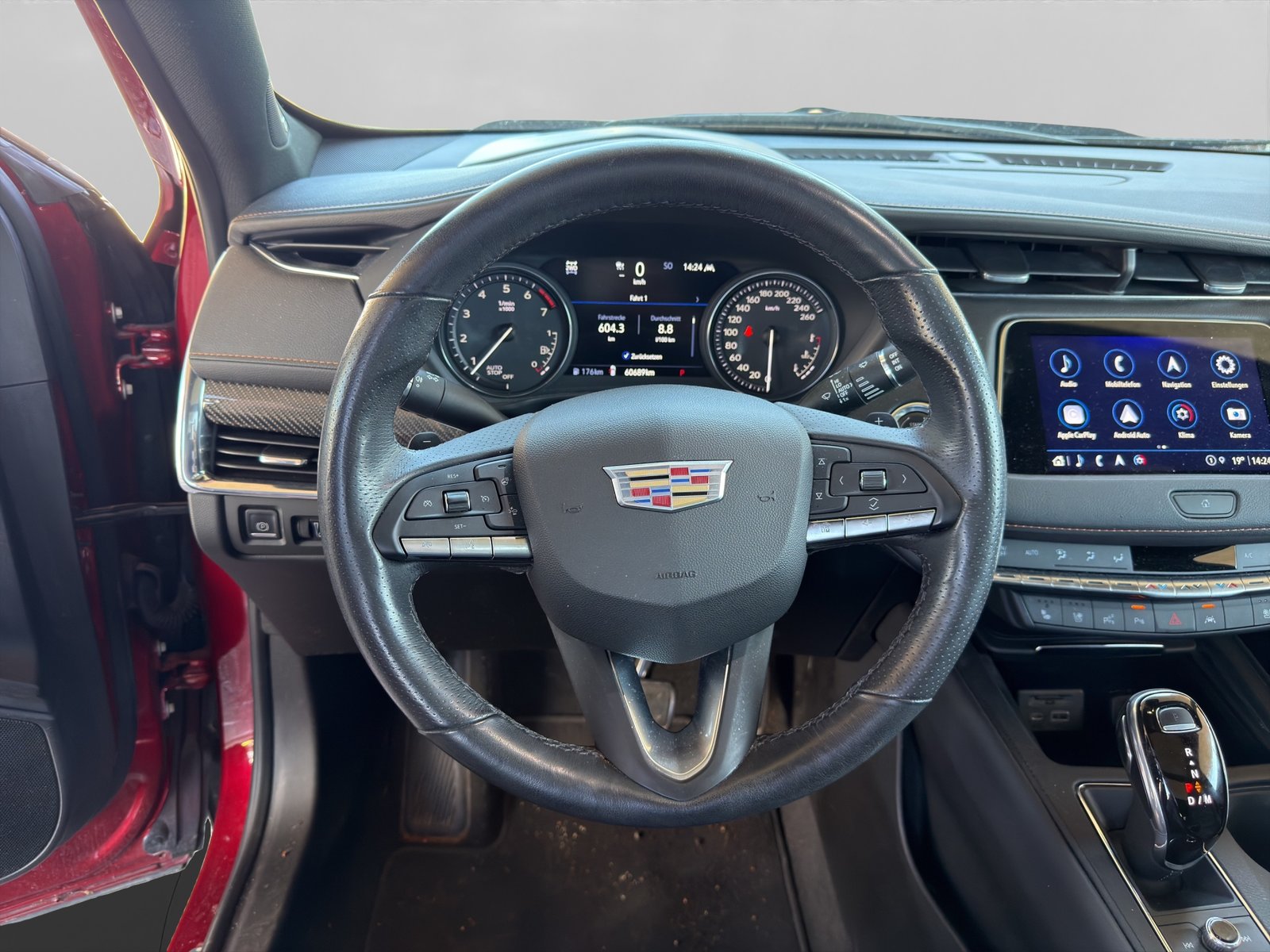 CADILLAC XT4 350T 2.0 Sport AWD Automat, Benzin, Occasion / Gebraucht, Automatik - 5