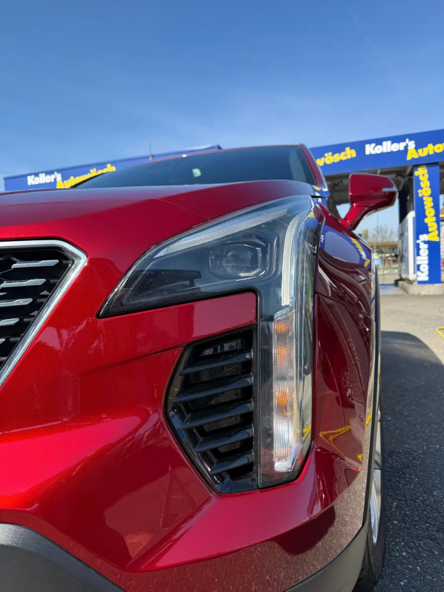 CADILLAC XT4 2.0 T Sport AWD, Benzin, Occasion / Gebraucht, Automatik - 3