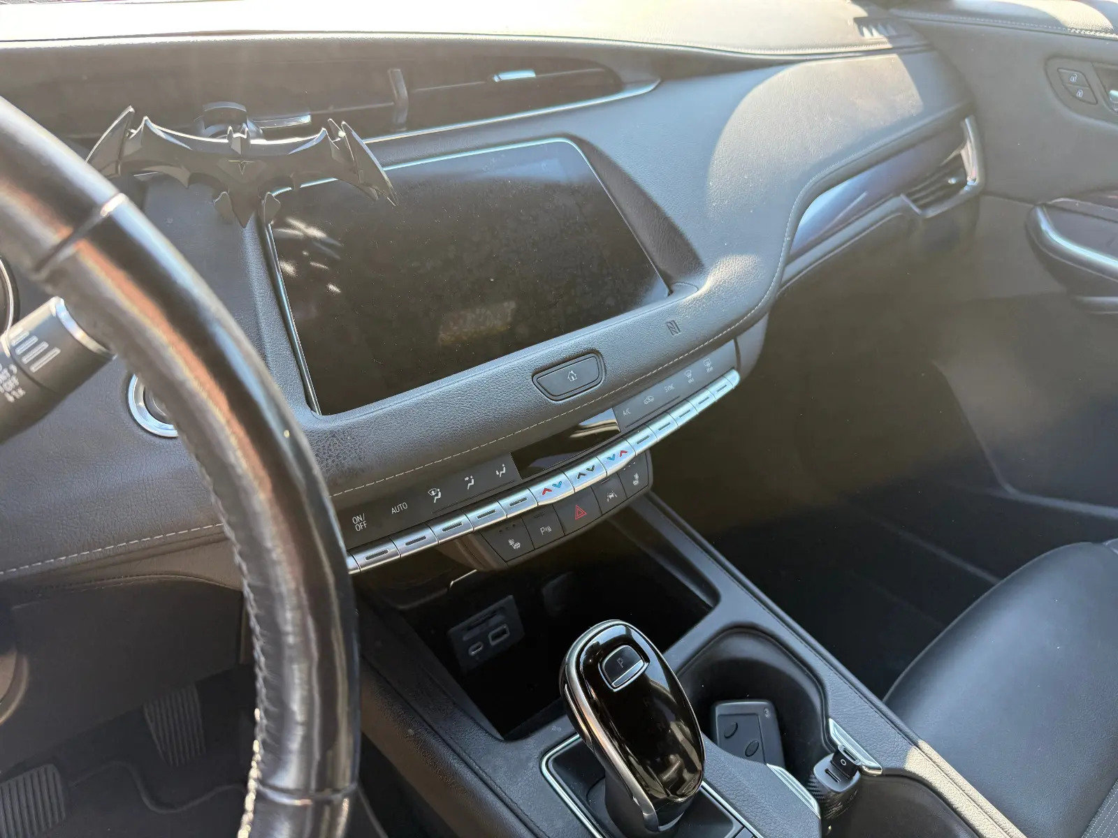 CADILLAC XT4 2.0 T Sport AWD, Benzin, Occasion / Gebraucht, Automatik - 4