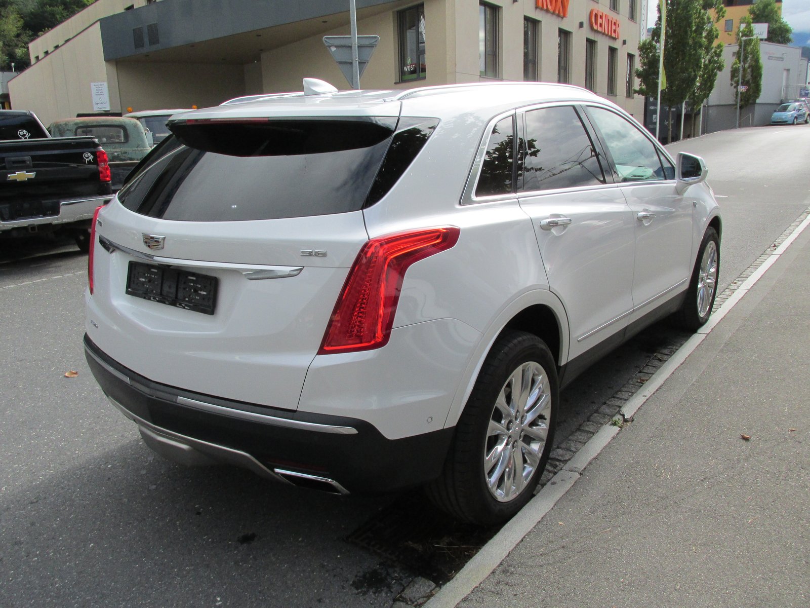 CADILLAC XT5 Crossover 3.6 Platinum Automatic, Benzin, Occasion / Gebraucht, Automatik - 7