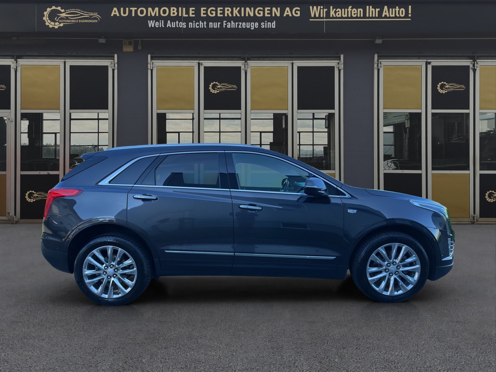 CADILLAC XT5 3.6 V6 Platinum AWD, Benzin, Occasion / Gebraucht, Automatik - 4
