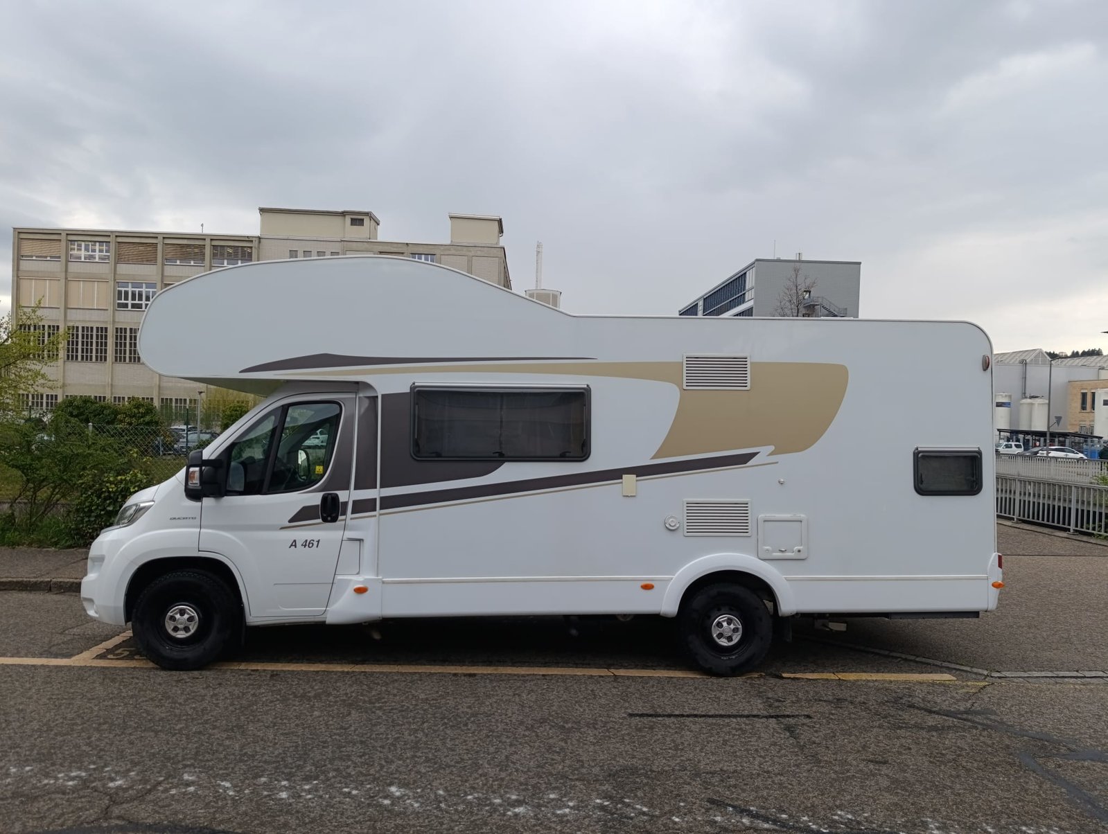 CARADO Capron A461***Raumwunder für Familien 6 Sitz-,Schlaf, Diesel, Occasion / Gebraucht, Handschaltung - 7