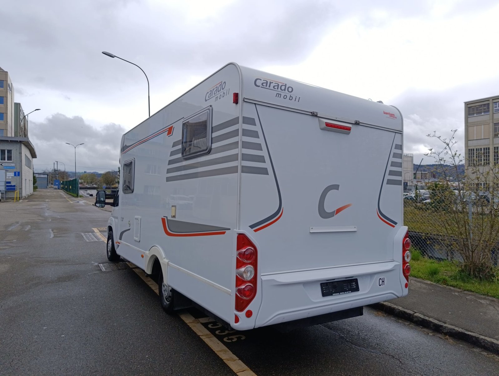 CARADO T 337*** Der Carado ist das perfekte Traum-Fahrzeug f, Diesel, Occasion / Gebraucht, Handschaltung - 3