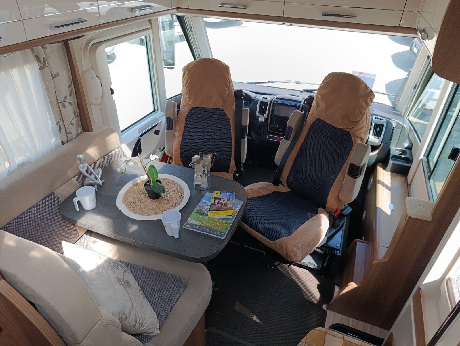 CARTHAGO 141 LE*** Die Super-Leichtgewicht-Klasse Weltmeiste, Diesel, Second hand / Used, Automatic - 2