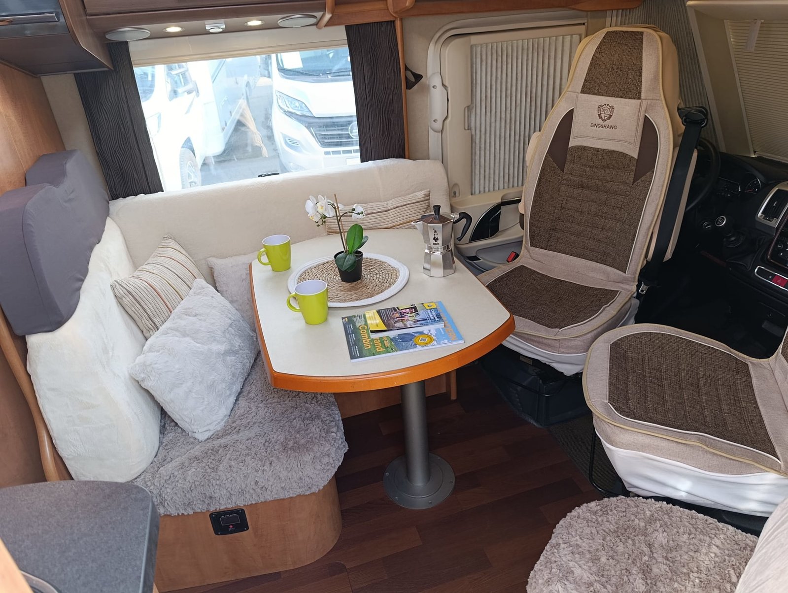 CARTHAGO 145 QB***Wie ein König unterwegs sein zu einem an, Diesel, Occasion / Gebraucht, Handschaltung - 2