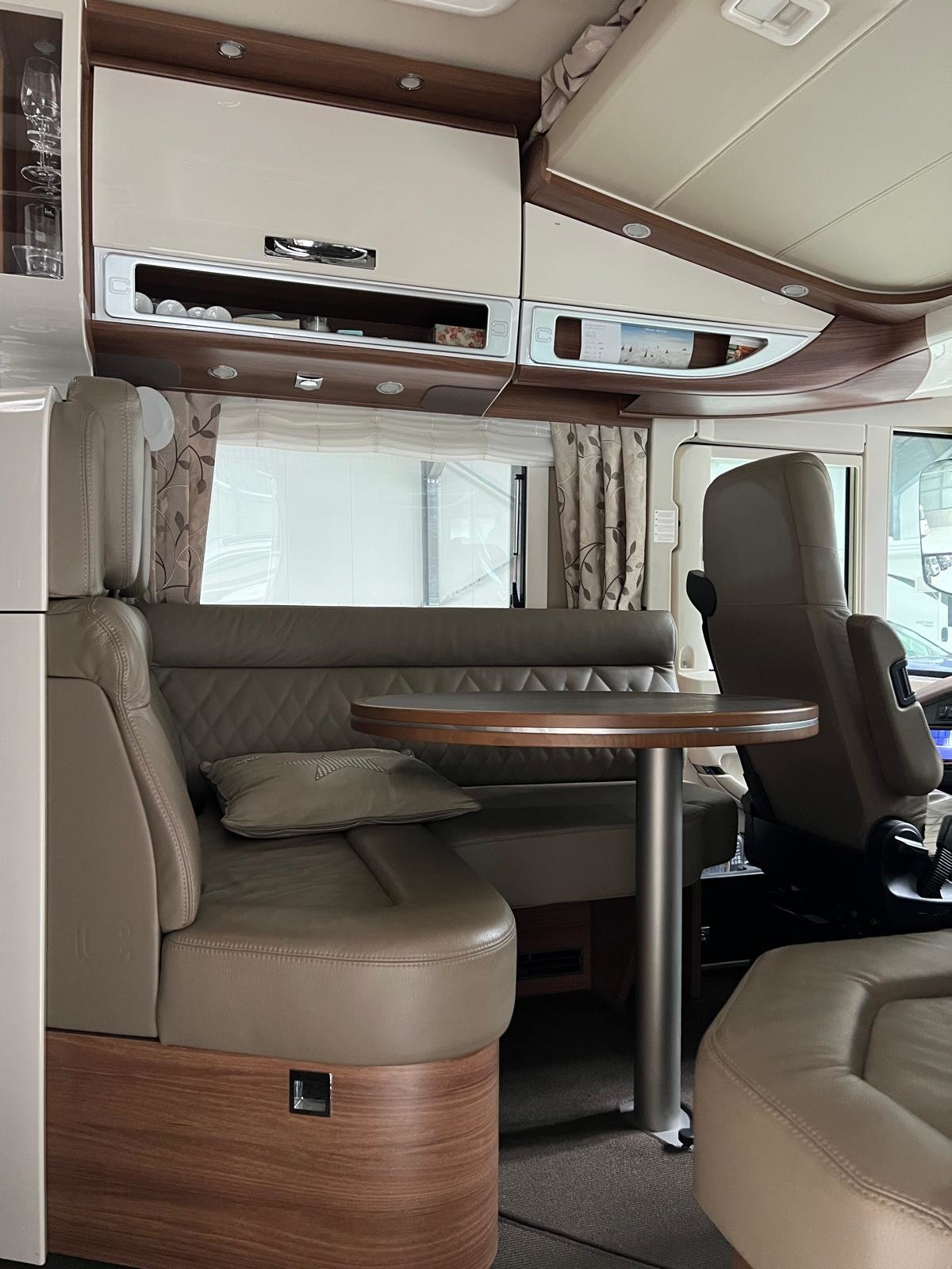 CARTHAGO Chic I50 LE / Mercedes, Diesel, Occasion / Gebraucht, Automatik - 4