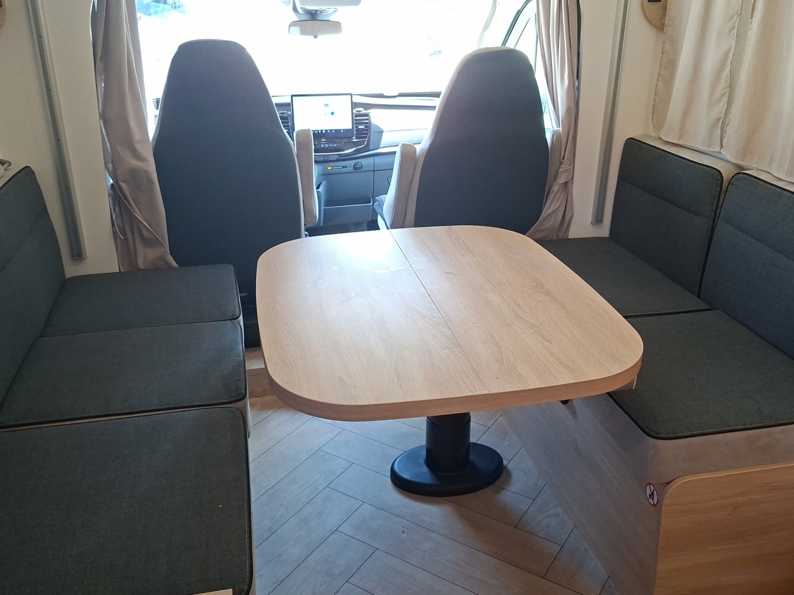 CHALLENGER Graphite 270 Edition, Diesel, Occasion / Gebraucht, Automatik - 7