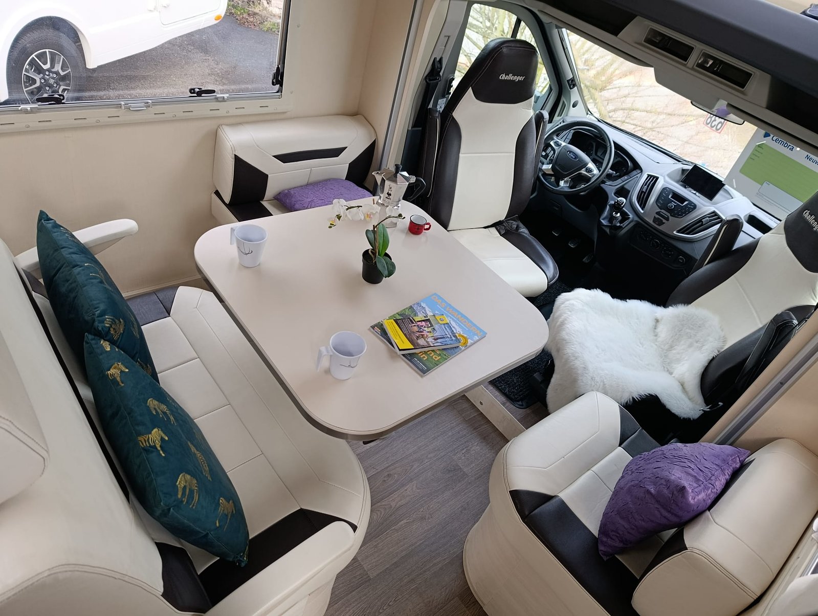 CHALLENGER Trigano FD4 ***Top gepflegter Familien-Camper mit, Diesel, Occasion / Gebraucht, Handschaltung - 2