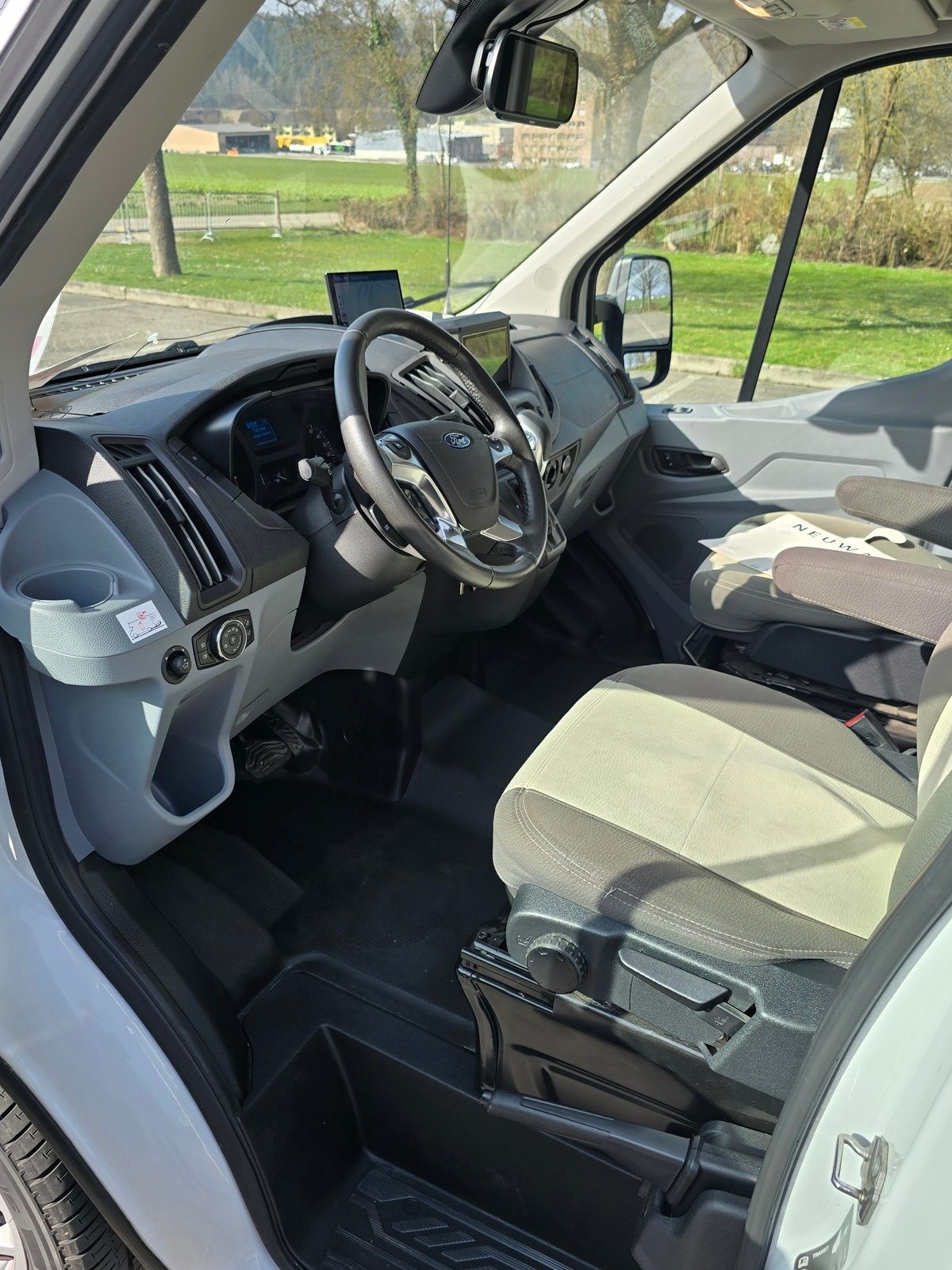 CHAUSSON 627 GA Titanium, Diesel, Occasion / Utilisé, Automatique - 3