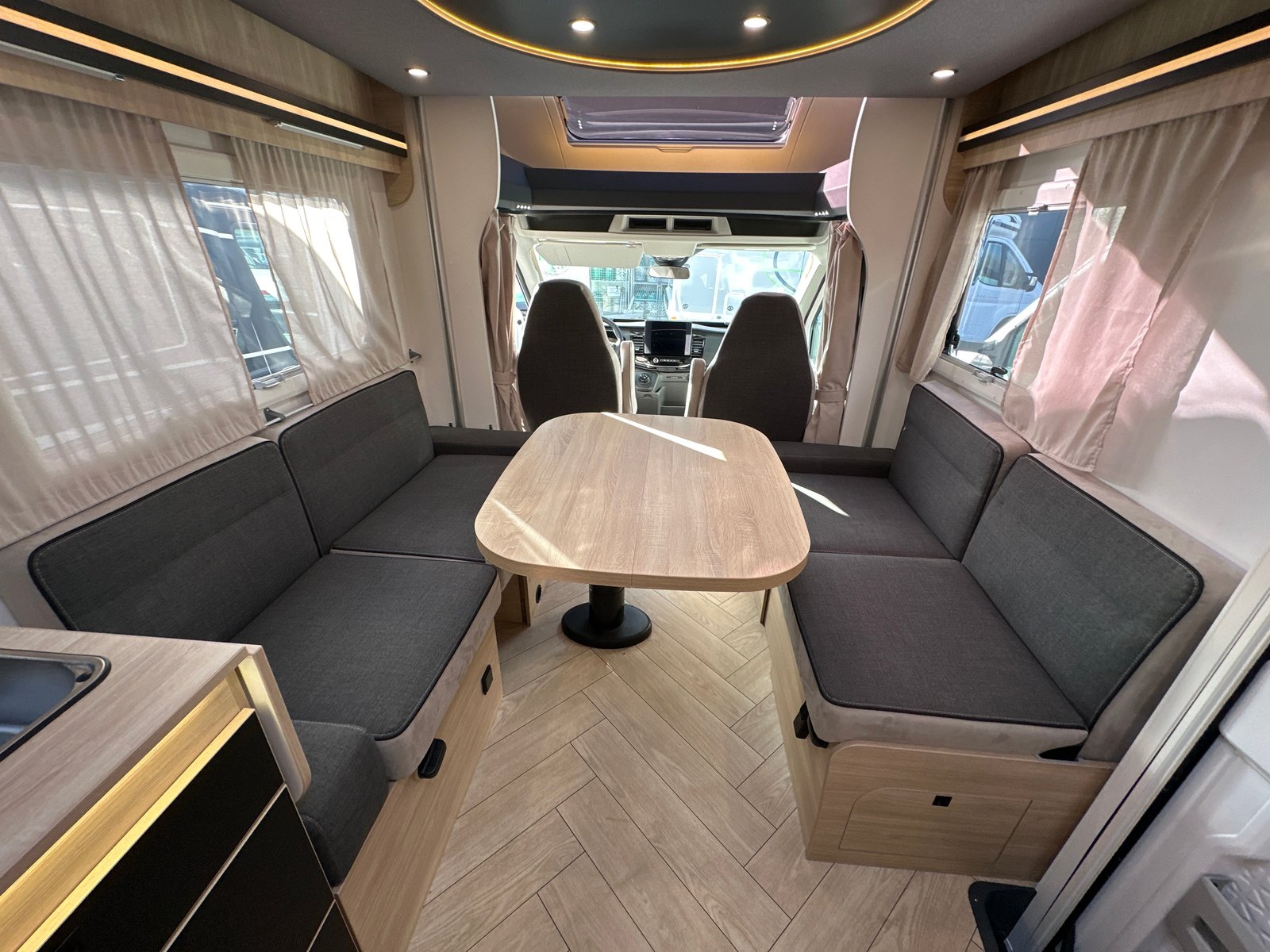 CHAUSSON 720 ETAPE LINE, Diesel, Auto nuove, Automatico - 6