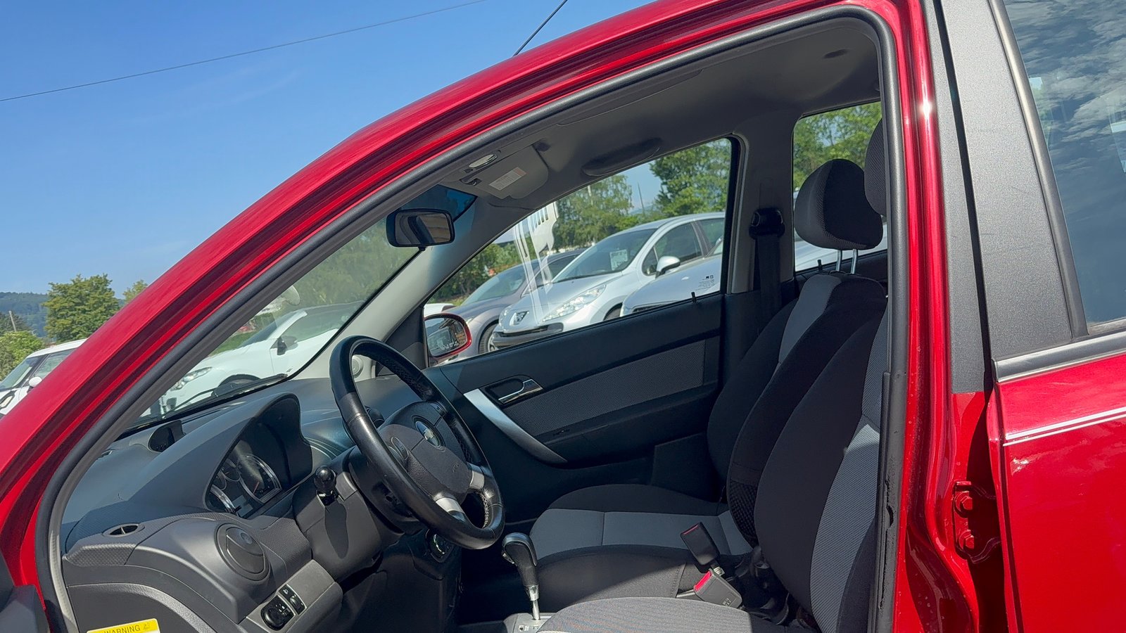 CHEVROLET Aveo 1.4 LT Automatic, Petrol, Second hand / Used, Automatic - 4